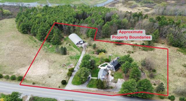 Photo of 210 Augusta Rd, Topsham, ME 04086