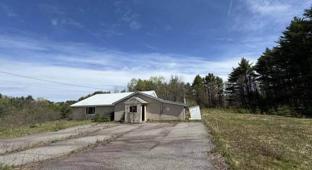 Photo of 133 Burns Rd, Augusta, ME 04330