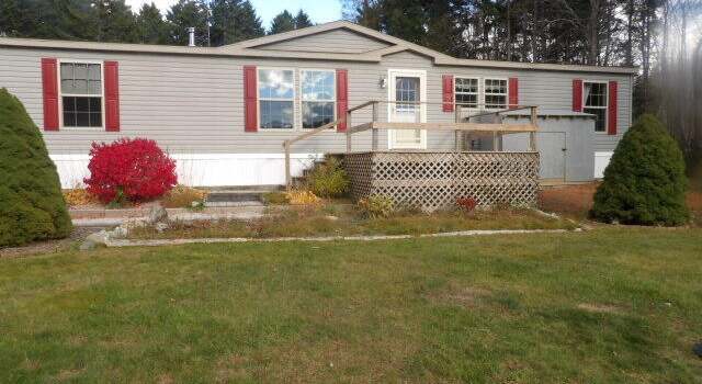 Photo of 41 Wrong Way Rd, Brooksville, ME 04642