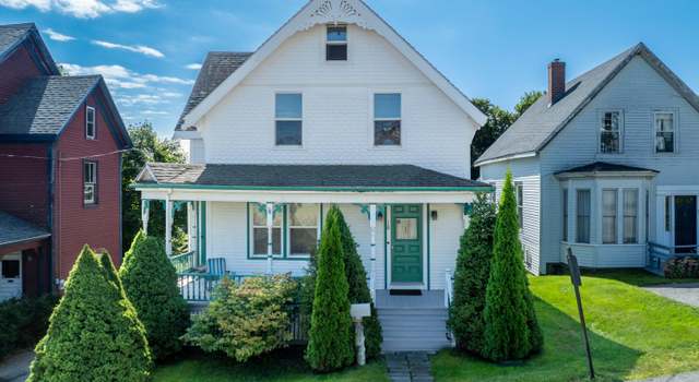 Photo of 18 School St, Lubec, ME 04652