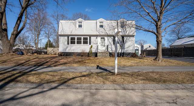 Photo of 83 Independence Dr, Westbrook, ME 04092