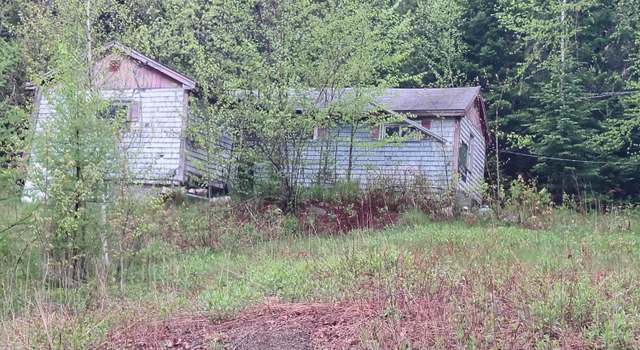 Photo of 757 Pond Rd, Gouldsboro, ME 04607