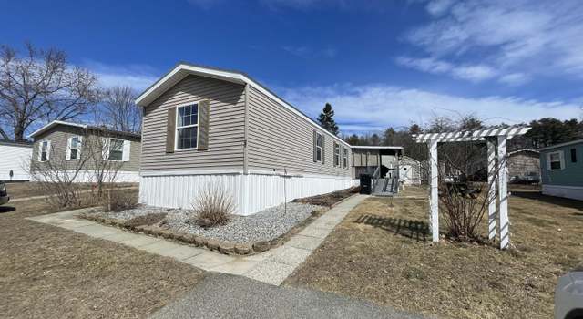 Photo of 27 Woodside Dr, Lisbon, ME 04250
