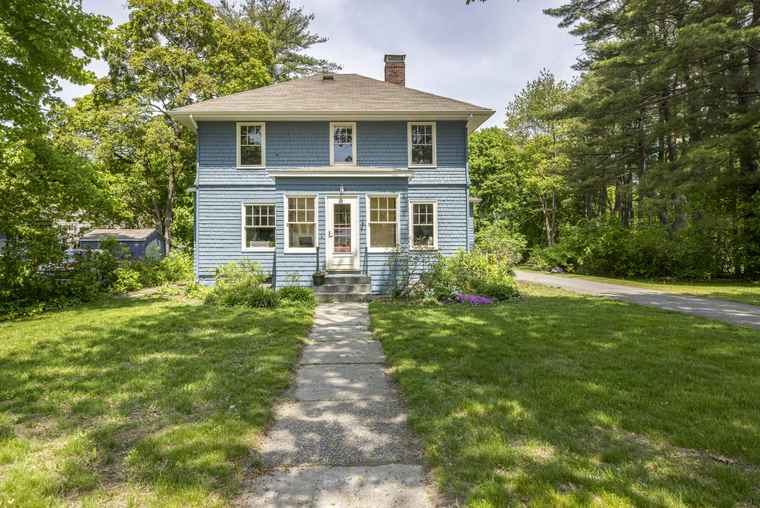 Photo of 1625 Forest Ave Portland, ME 04103