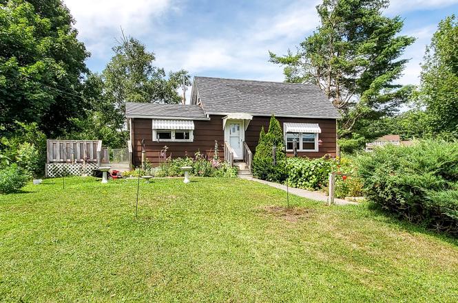 341 Marston Rd, Gardiner, ME 04345 | MLS# 1464609 | Redfin