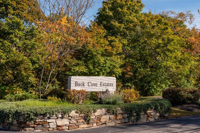 15 Back Cove Est Rd #15, Portland, ME 04103 | MLS# 1547739 | Redfin