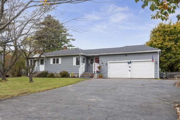 Coastal Home Owned by The Boots Family For Sale in Jersey