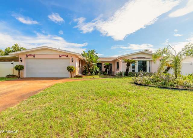 Property at 3040 Princeton Ave, Daytona Beach, FL 32118, 3 beds, 2 baths