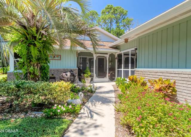 Property at 25 Treetop Cir, Ormond Beach, FL 32174, 2 beds, 2.5 baths