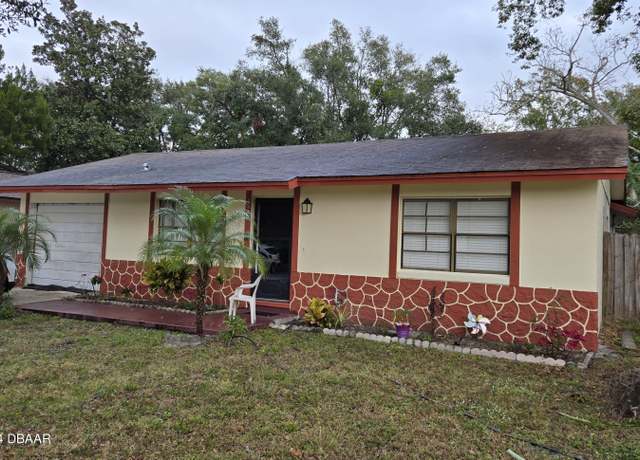 Property at 2551 EL Portal Ave, Sanford, FL 32773, 3 beds, 2 baths