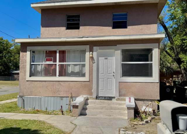 Property at 554 Cedar St, Daytona Beach, FL 32114, 5 beds, 3 baths