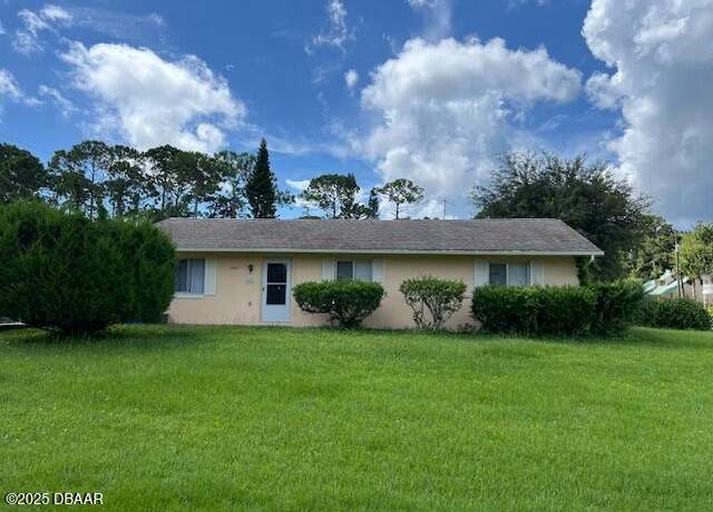 Property at 1303 Willow Oak Dr, Edgewater, FL 32132, 2 beds, 2 baths