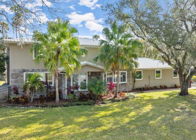 Property at 48 Twin River Dr, Ormond Beach, FL 32174, 4 beds, 3.5 baths