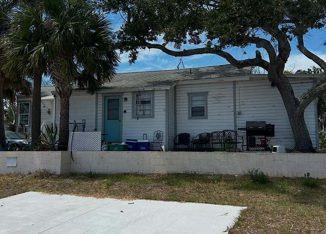 Property at 221 S Oleander Ave, Daytona Beach, FL 32118, 3 beds, 2 baths