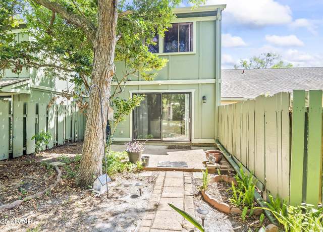 Property at 149 Pine Cone Trl, Ormond Beach, FL 32174, 2 beds, 2.5 baths