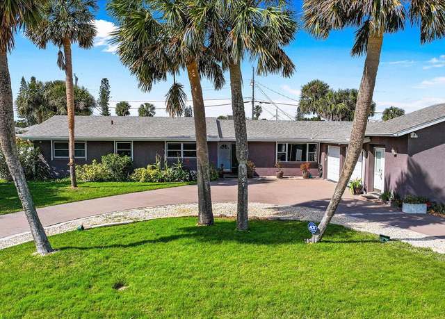 Property at 153 University Cir, Ormond Beach, FL 32176, 5 beds, 3.5 baths