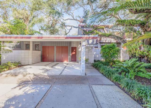 Property at 210 Florida Ave, New Smyrna Beach, FL 32169, 3 beds, 3 baths
