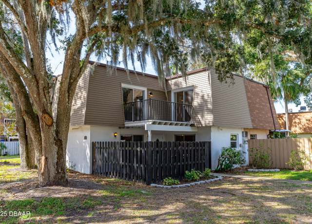 Property at 61 Springwood Sq, Port Orange, FL 32129, 2 beds, 1.5 baths