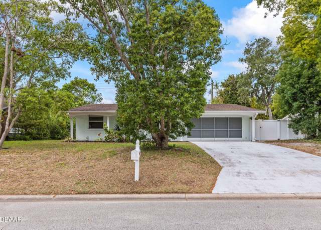 Property at 904 Woodmere Cir, Ormond Beach, FL 32174, 3 beds, 2 baths