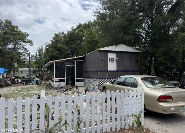 Property at 188 Evergreen Ter, Deland, FL 32724, 3 beds, 2 baths