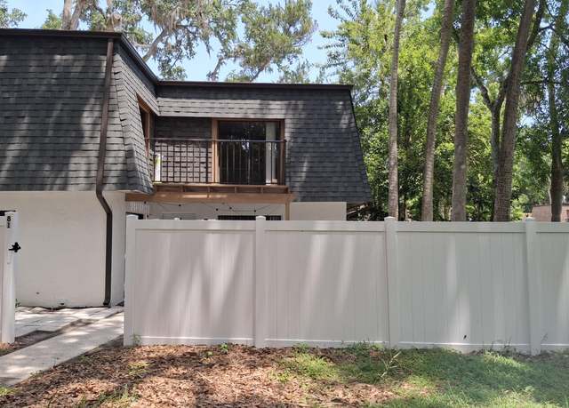 Property at 81 Springwood Sq, Port Orange, FL 32129, 2 beds, 1.5 baths