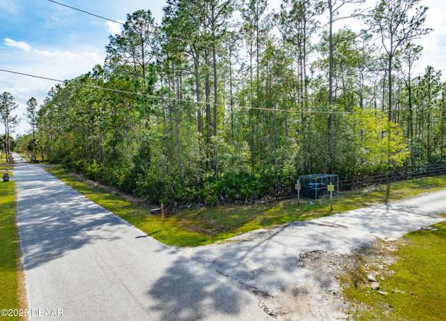 Property at 260 Woodhaven Cir W, Ormond Beach, FL 32174