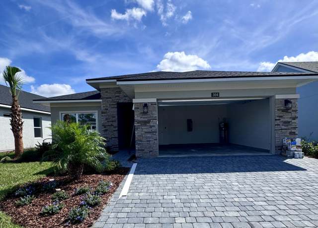 Property at 304 Mosaic Blvd, Daytona Beach, FL 32124, 3 beds, 2 baths