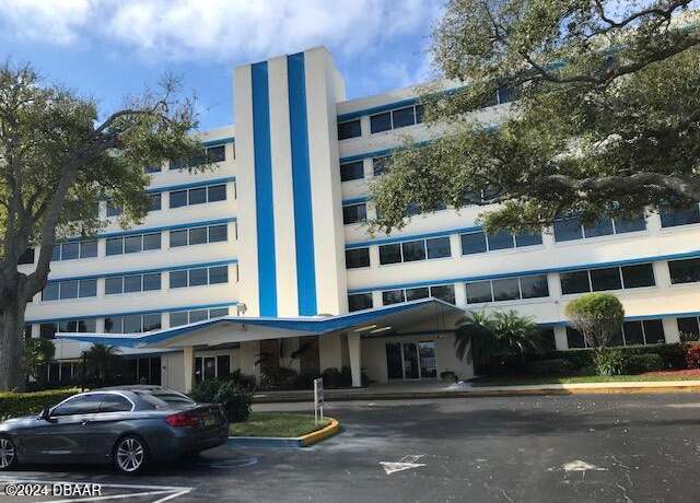 Property at 1224 S Peninsula Dr #615, Daytona Beach, FL 32118, 2 beds, 2 baths