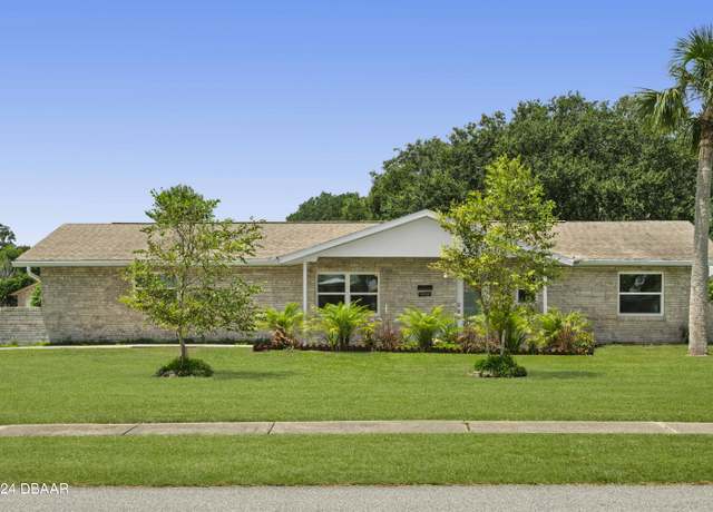 Property at 5528 Riverside Dr, Port Orange, FL 32127, 2 beds, 2 baths