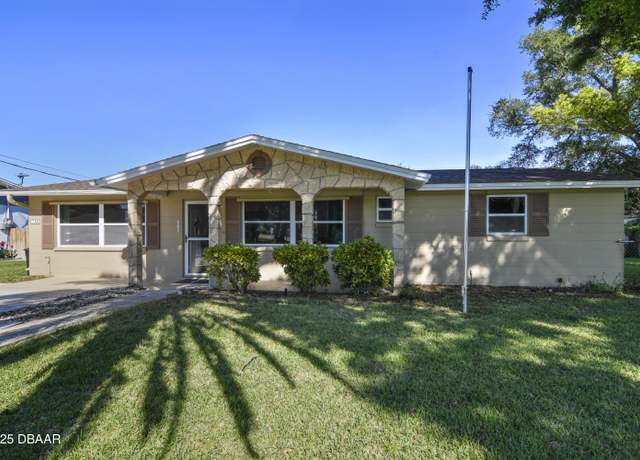 Property at 732 Sixth St, Port Orange, FL 32129, 3 beds, 2 baths