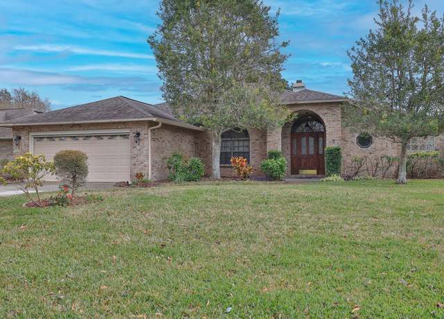Property at 3 Sandpoint Cir, Ormond Beach, FL 32174, 3 beds, 2 baths