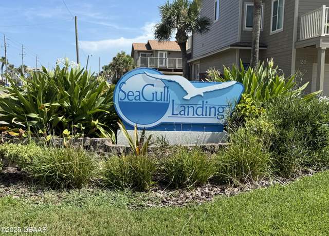 Property at 39 Jana Dr, Ponce Inlet, FL 32127, 2 beds, 2.5 baths