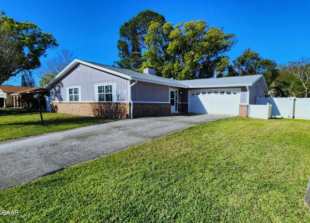 Property at 1659 E Shangri La Dr, Daytona Beach, FL 32119, 3 beds, 2 baths