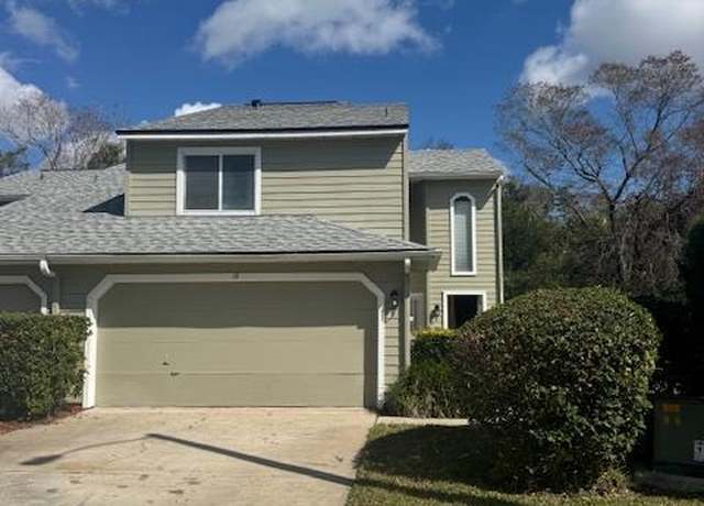 Property at 19 Misners Trl, Ormond Beach, FL 32174, 2 beds, 2.5 baths