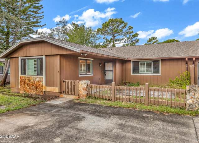 Property at 55 Crooked Pine Rd, Port Orange, FL 32128, 3 beds, 2 baths