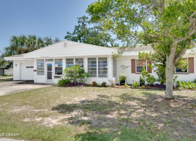 Property at 165 Highland Ave, Holly Hill, FL 32117, 3 beds, 1.5 baths
