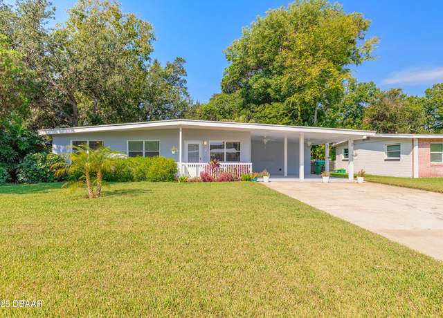 Property at 2 Ronnie Cir, Holly Hill, FL 32117, 3 beds, 1.5 baths