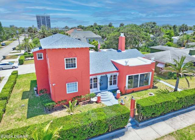 Property at 424 Riverview Blvd, Daytona Beach, FL 32118, 5 beds, 4 baths