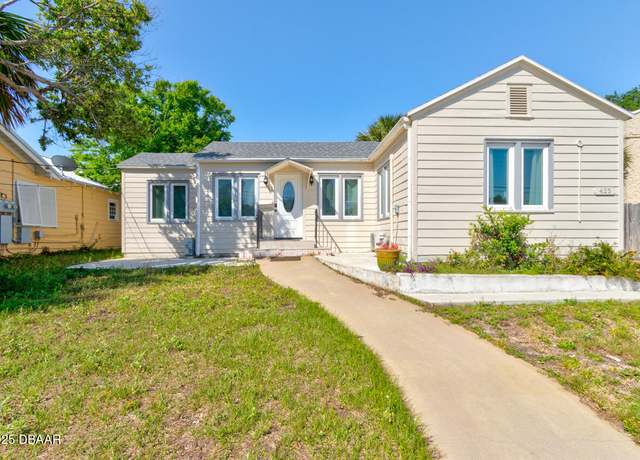 Property at 425 N Oleander Ave, Daytona Beach, FL 32118, 3 beds, 2.5 baths