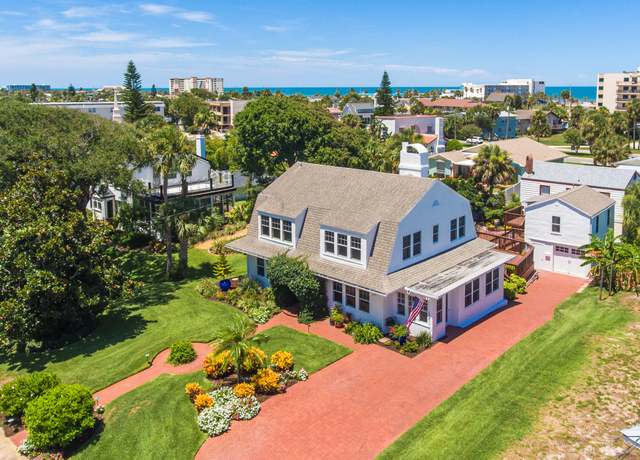 Property at 1225 Gamble Pl, Daytona Beach, FL 32118, 6 beds, 4.5 baths
