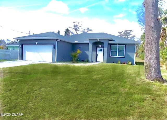 Property at 712 White St, Daytona Beach, FL 32114, 3 beds, 2 baths