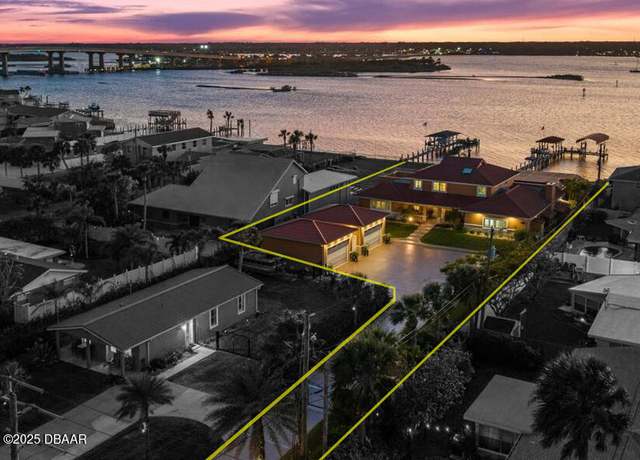 Property at 3318 S Peninsula Dr, Port Orange, FL 32127, 3 beds, 3.5 baths