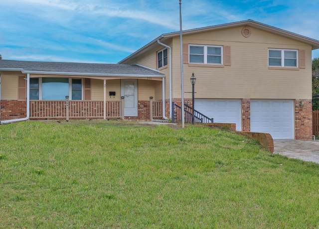 Property at 209 Standish Dr, Ormond Beach, FL 32176, 5 beds, 3.5 baths