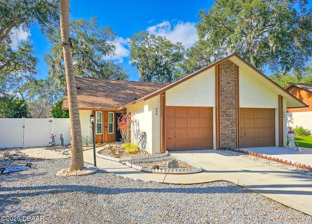 Property at 844 Stonybrook Cir, Port Orange, FL 32127, 2 beds, 1 bath