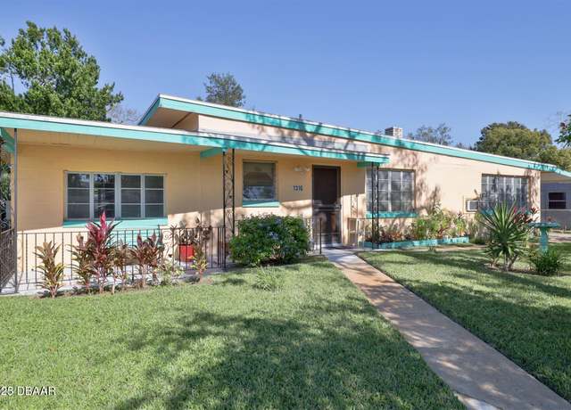 Property at 1316 Phillips St, Daytona Beach, FL 32114, 2 beds, 1.5 baths