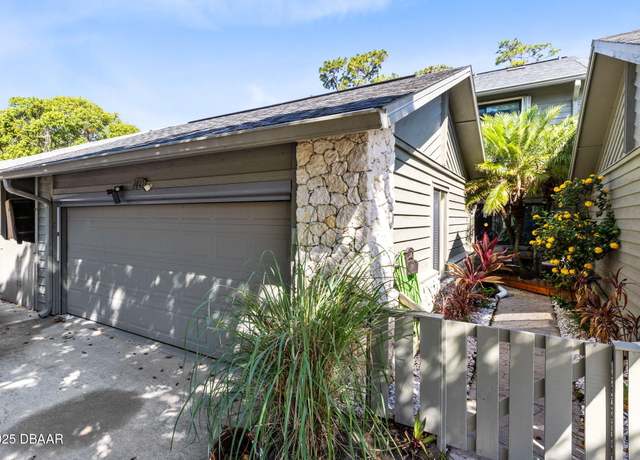 Property at 140 Deer Lake Cir, Ormond Beach, FL 32174, 4 beds, 2.5 baths