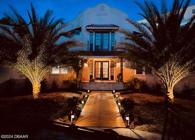 Property at 746 N Halifax Ave, Daytona Beach, FL 32118, 5 beds, 3.5 baths