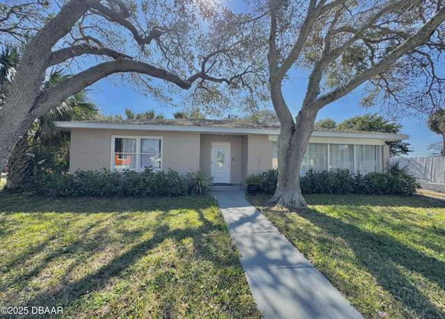 Property at 326 Ribault Ave, Daytona Beach, FL 32118, 3 beds, 1 bath