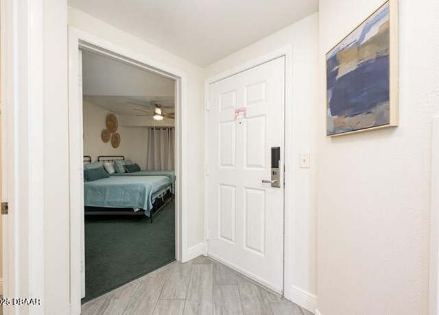 Property at 300 N Atlantic Ave #1705, Daytona Beach, FL 32118, 1 bed, 1 bath