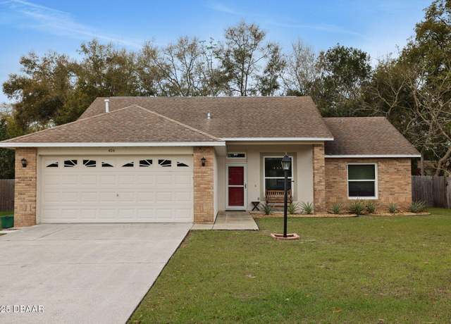 Property at 404 Berwick Cir, Deland, FL 32724, 3 beds, 2 baths